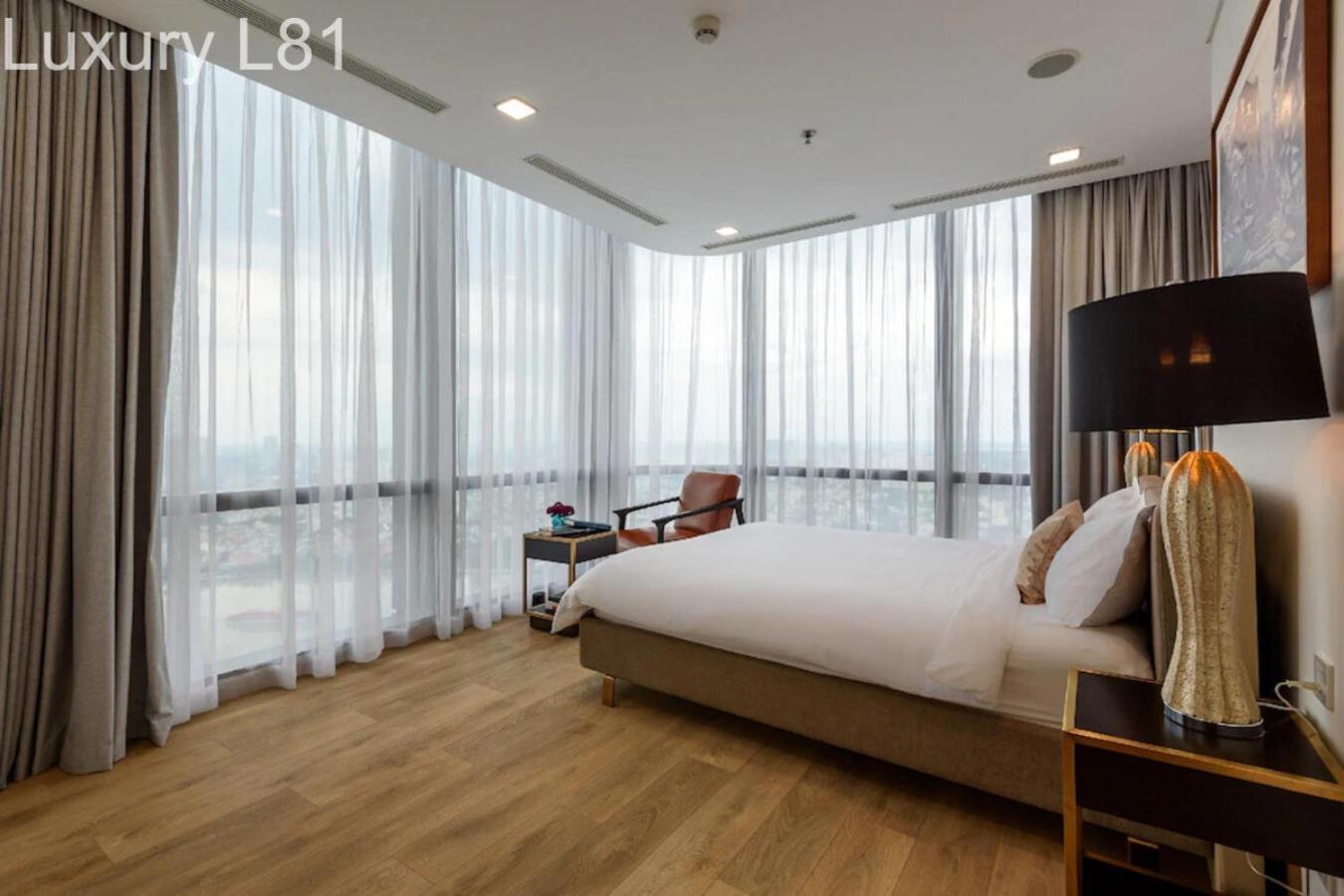Angia Luxury Apartment Inside Landmark 81 Tower Хошимин Экстерьер фото