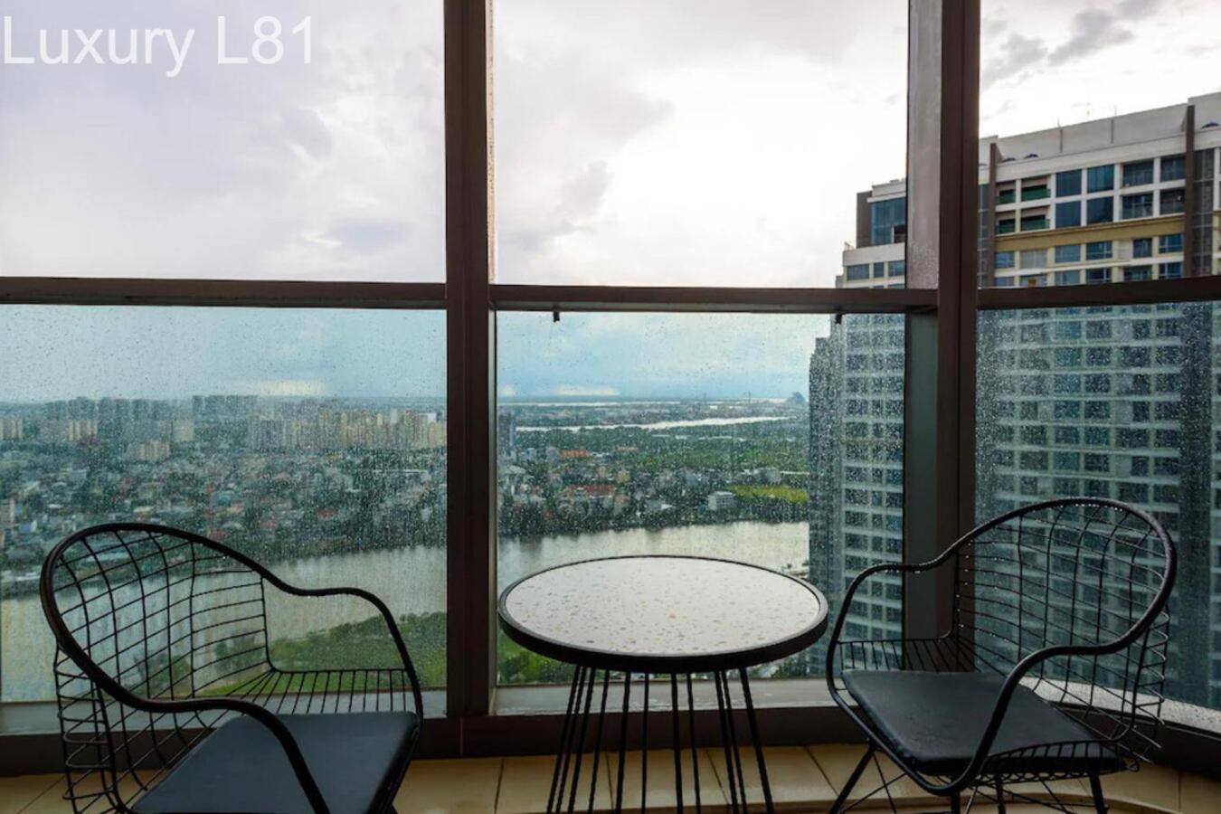 Angia Luxury Apartment Inside Landmark 81 Tower Хошимин Экстерьер фото
