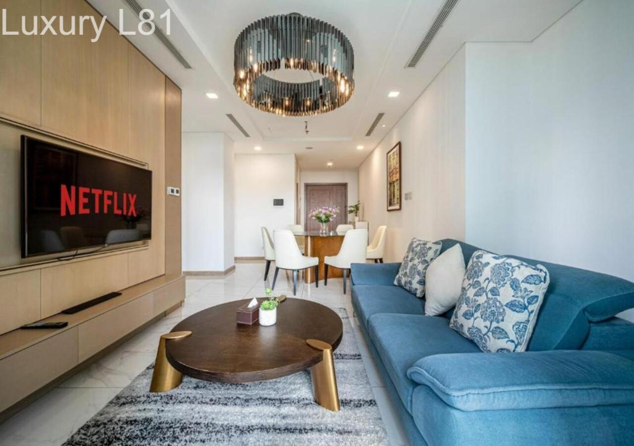 Angia Luxury Apartment Inside Landmark 81 Tower Хошимин Экстерьер фото